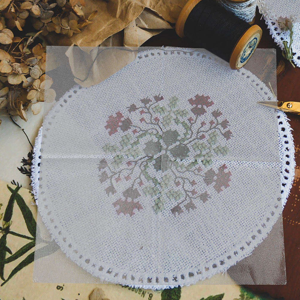 Набор из 8 водорастворимых тра – обзор и цена Embroidery Paper